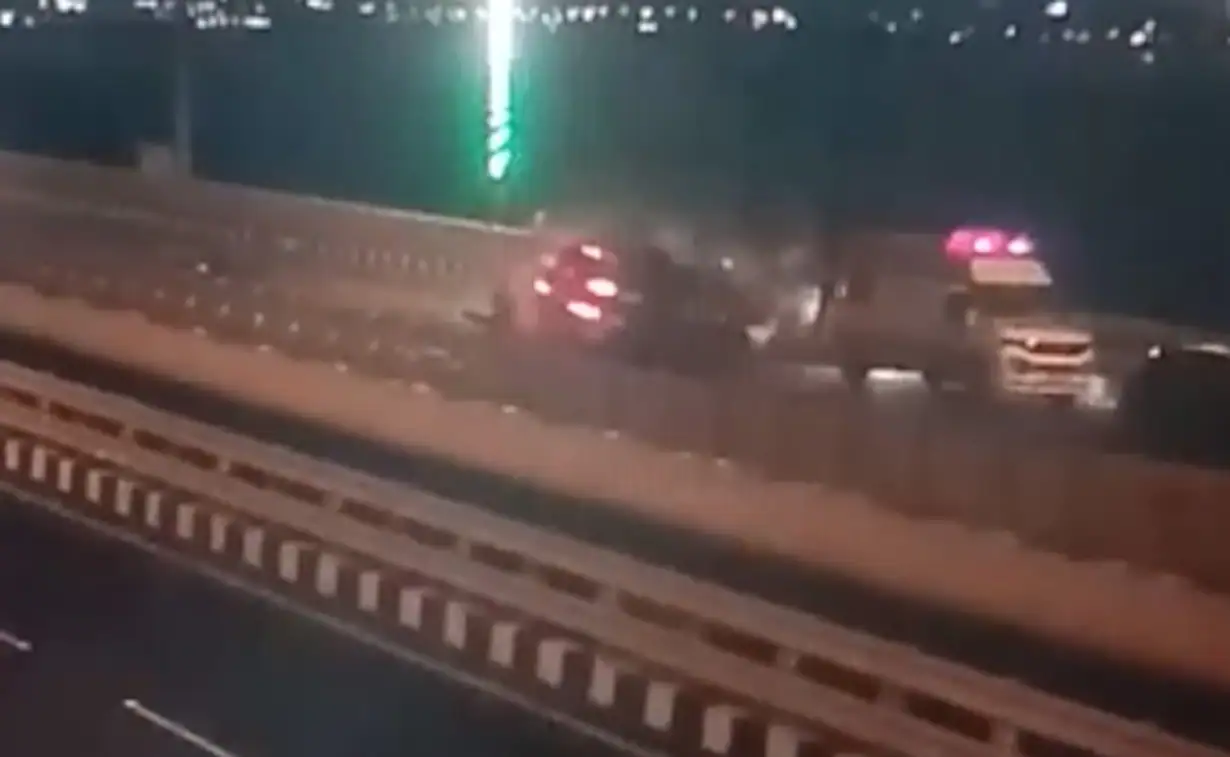 Video: 5 killed, 12 injured as speeding car rams into parked vehicles on Bandra-Worli Sea Link in Mumbai