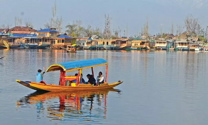 Number of tourists visiting J&K this year is at 75-year high of 1.62 crore, says UT Govt. 