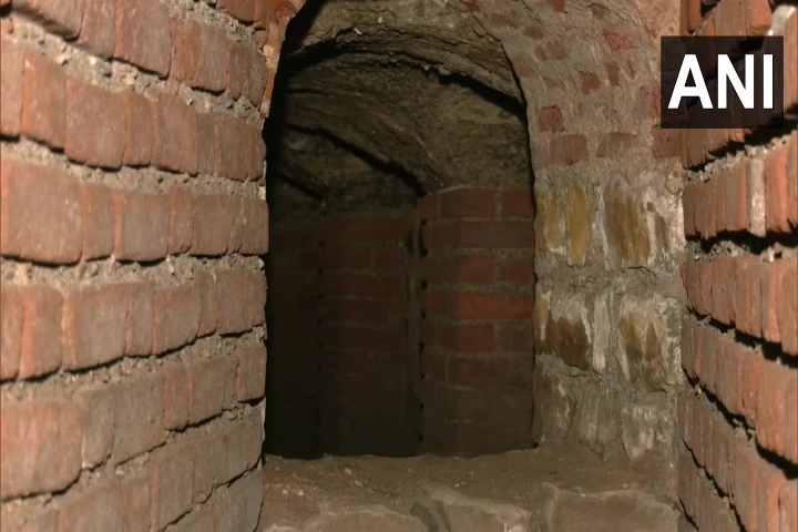 JJ Hospital Tunnel2