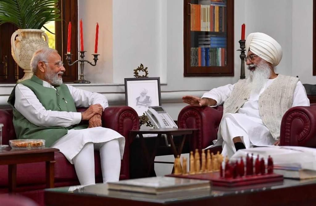 PM Modi visits Radha Soami Satsang Beas in Punjab, meets Baba Dhillon