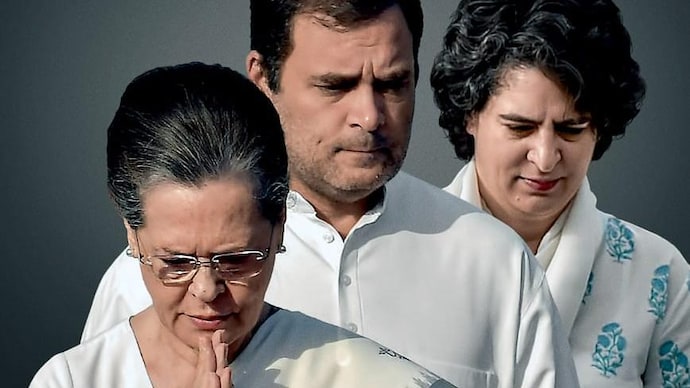 Does Congress have a CM face in Himachal or will the Nehru-Gandhi family decide again?