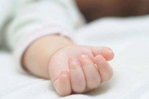 6-month-old boy dies as fish gets stuck in throat at Thane near Mumbai