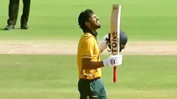 WATCH: Ruturaj Gaikwad smashes 7 sixes in an over to create new world record