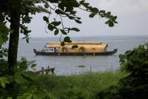 Kerala going for more houseboats to boost tourism at Ashtamudi Lake