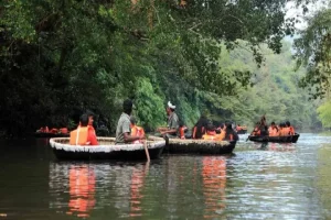 Kerala’s tourist hotspot Adavi now offers bowl boating thrill
