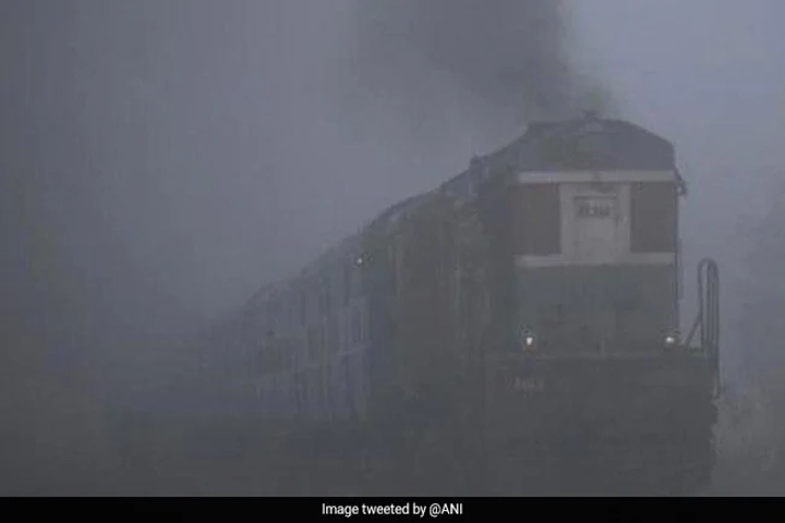 Dense fog disrupts train services in northern states