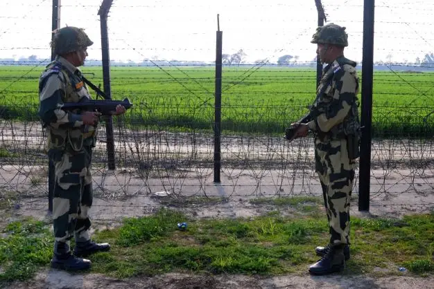 Army eliminates two terrorists in Poonch amid hunt for Rajouri killers