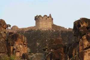 14th Century Kondaveedu Fort in Andhra Pradesh being turned into first-class tourist destination