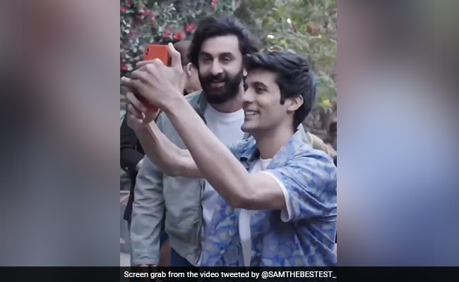 Watch: Bollywood star Ranbir Kapoor throws away phone of fan trying to click selfie with him