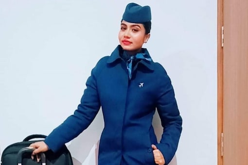 Air hostess jumps to death in Kolkata