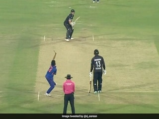 Watch: Shardul’s brilliant yorker seals victory for India vs New Zealand