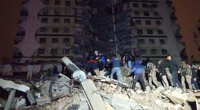 Over 90 people killed as major earthquake rocks Turkey, Syria
