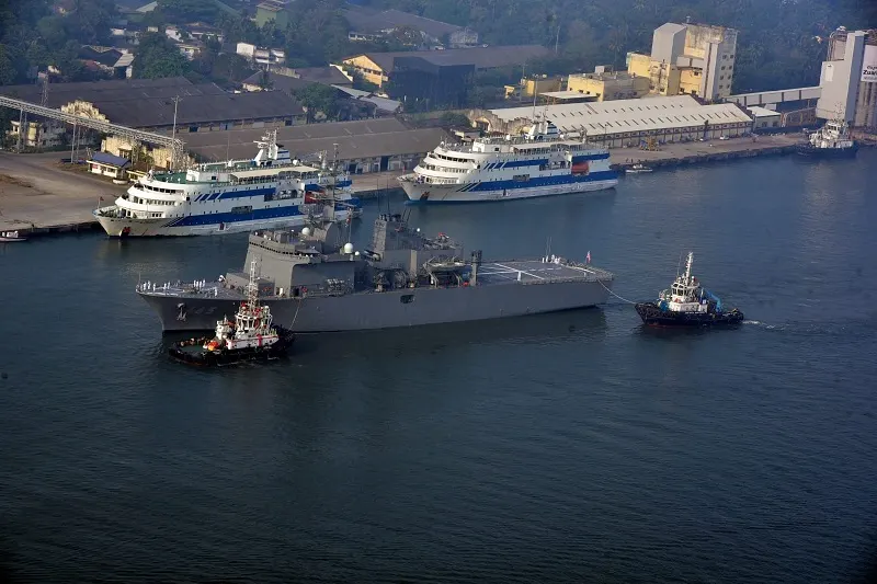 Japanese naval ships arrive in Kochi amid string of military exercises
