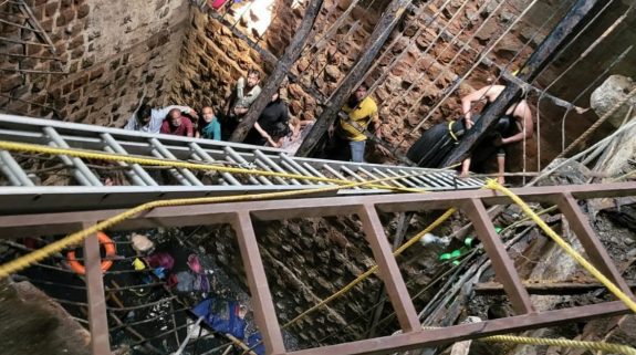 25 devotees fall in well at Indore temple during Ram Navami celebration