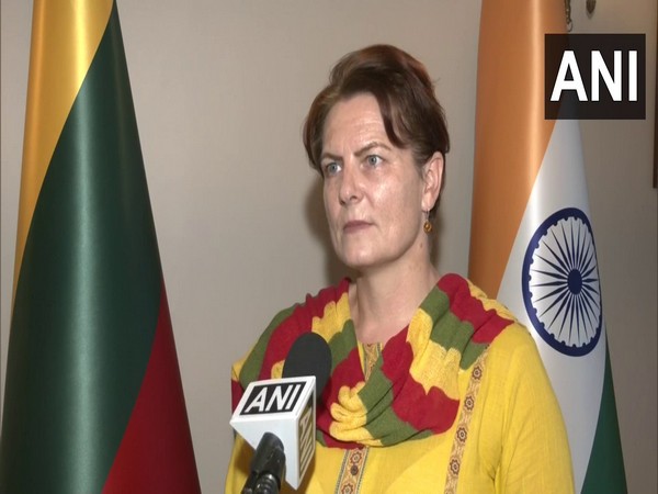 Video: Ambassador of Lithuania speaking in Hindi
