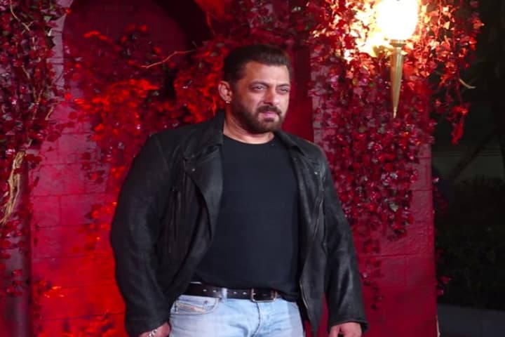 Security beefed up at Salman’s home after fresh threat from Lawrence Bishnoi gang