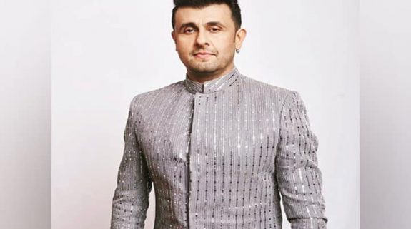 Rs 72 lakh stolen from singer Sonu Nigam’s father’s home, driver booked