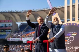 Watch: Electrifying atmosphere at world’s largest cricket stadium in Ahmedabad as PM Modi and Albanese watch India-Australia Test together