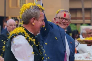 Australian PM arrives to a grand welcome in India, celebrates Holi in Ahmedabad
