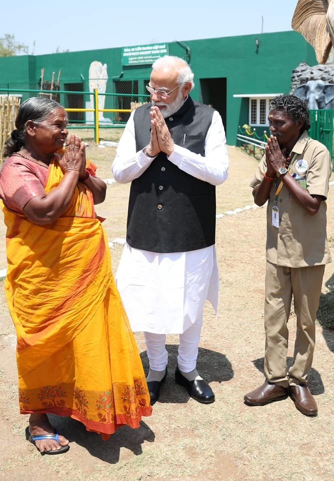 PM Modi interacts with ‘The Elephant Whisperers’ couple at Tamil Nadu camp