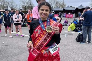Odia woman runs UK marathon dressed in Sambalpuri saree