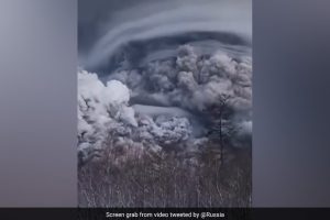 Video: Volcano erupts in Russia spewing ash 20 km up in air, flight warning issued