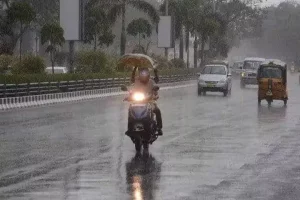 Weather office issues alert on widespread rain in Kerala, Karnataka