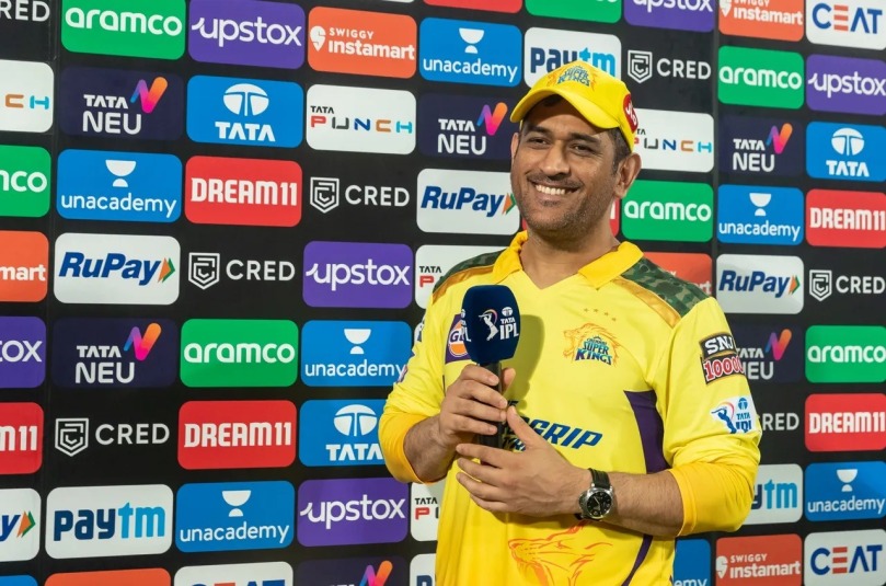 Dhoni speaks out on retirement plans