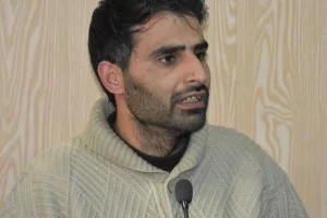 Suhail Salim — the man on a mission to spread Urdu literature in Kashmir