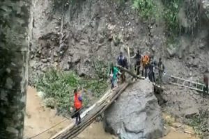 Watch: Indian Army rescues 300 tourists stranded in Sikkim landslide