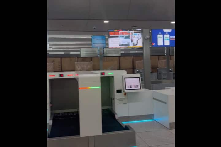 Delhi Airport introduces self check-in facility to reduce waiting time