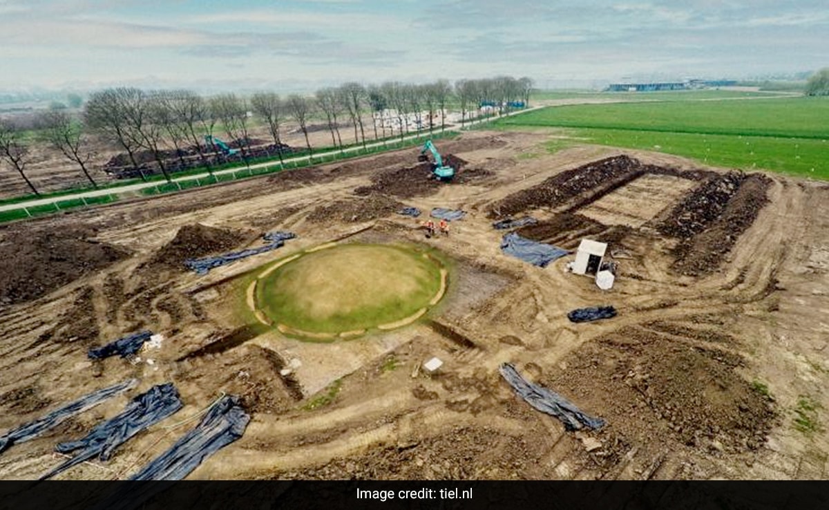 4,000-year-old burial mound discovered by Dutch archaeologists