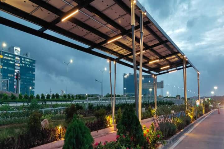 India’s first solar roof cycle track to be thrown open in Hyderabad on Aug 15