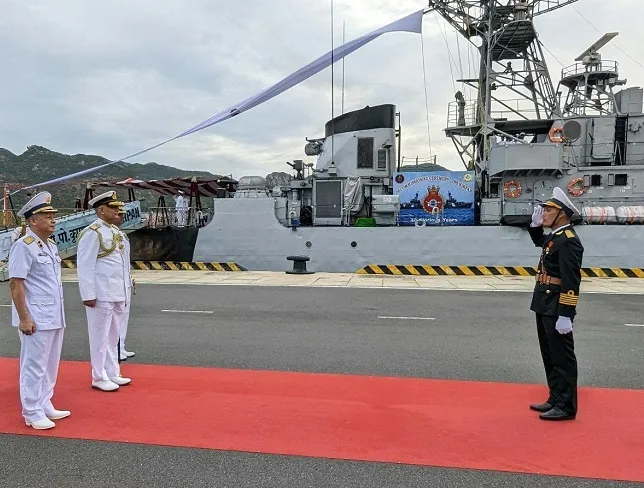 Watch: Indian Navy Chief hands over missile corvette to Vietnam at Cam Ranh Bay
