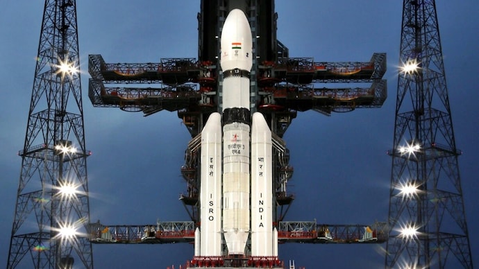 Build space station by 2035, send an Indian to moon by 2040, Modi tells Space Department