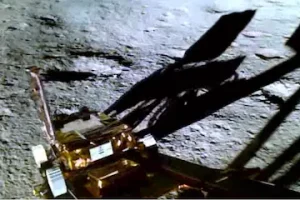 Watch: ISRO’s fascinating footage of Chandrayaan-3’s Rover ramping out from Lander to Moon’s surface