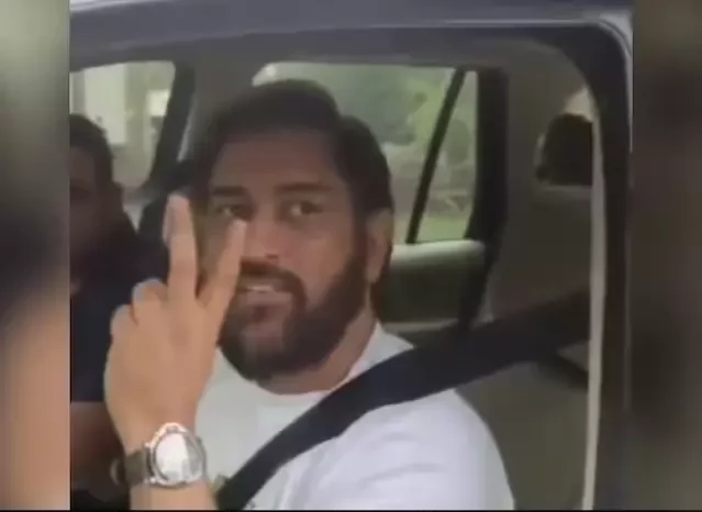 Watch: MS Dhoni requests fans to guide him onto the right road to Ranchi