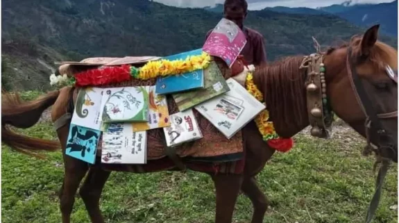 In Uttarakhand horses canter to remote villages spreading knowledge through mobile libraries