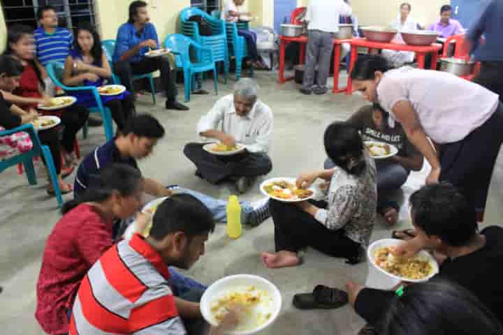 Sharing a meal R Ravi Kannan