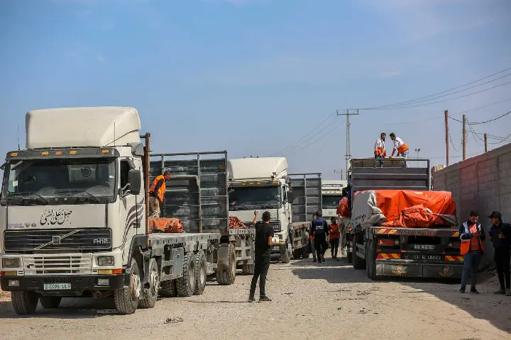 20 aid trucks enter Gaza from Egypt as Rafah crossing opens; WHO says ‘needs are far higher’