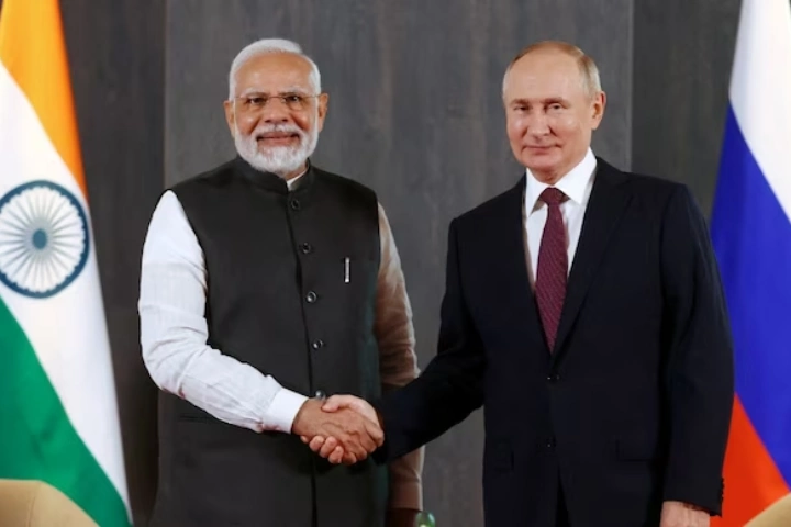 PM Modi, President Putin hold talks on stronger defence, trade ties
