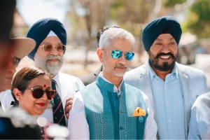 EAM S Jaishankar visits Sailani Avenue in Perth, meets veterans, Indian community leaders