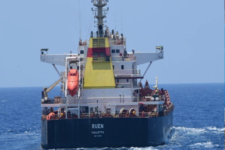 Indian Navy foils Somali pirates’ hijacking attempt, intercepts ex-merchant vessel Ruen