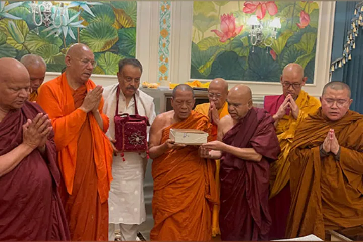 Holy Relics of Lord Buddha to return to India today after exposition in Thailand