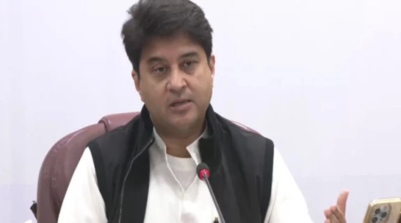 Union Minister Jyotiraditya Scindia inaugurates India’s first green hydrogen plant in stainless steel sector