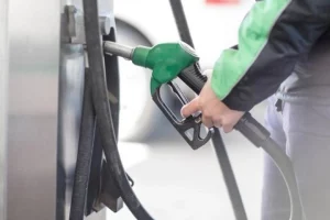 Fuel prices in Pakistan likely to hit PKR 8.50 per litre