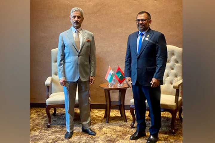 “Signifies longstanding friendship”: Maldives Foreign Minister thanks India for allowing export of essential commodities to island nation
