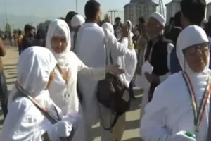 First batch of Haj pilgrims from Srinagar depart for Saudi Arabia